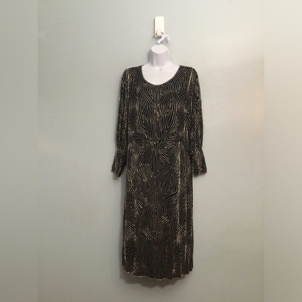SISTERMAX Black Beaded Long Sleeve Evening Dress